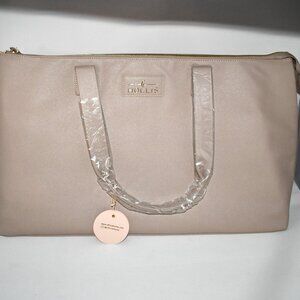 Hollis Slumber Party Overnighter in Nude – Travel/Weekend Bag, Luggage Sleeve, N